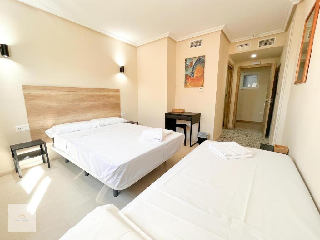La Mariña Hotel Marina Elche מראה חיצוני תמונה